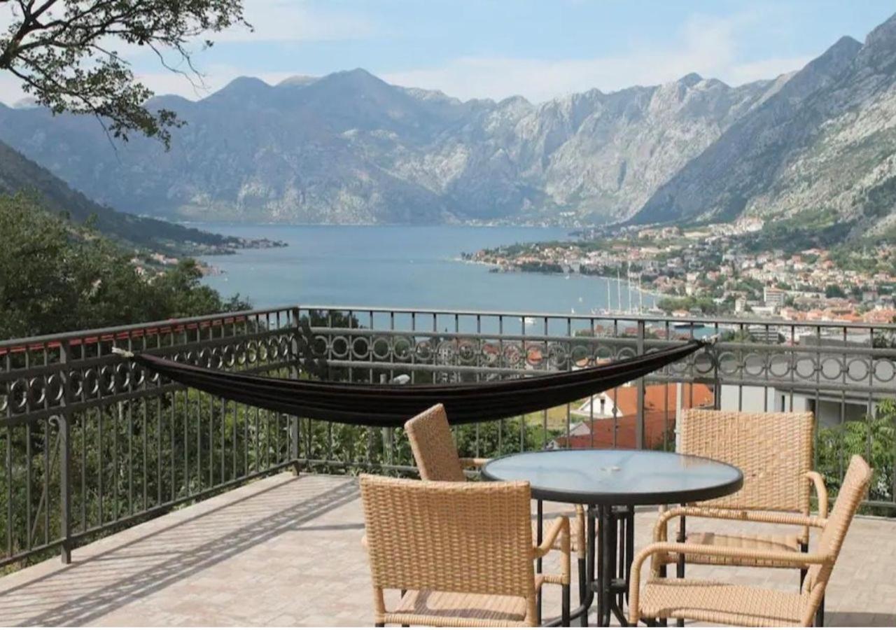 Apartment Darko Kotor Buitenkant foto